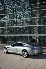 Aston Martin Rapide 2010 года